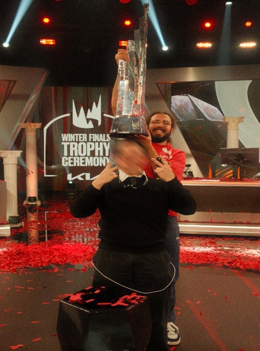 ChapeauPointu Interview